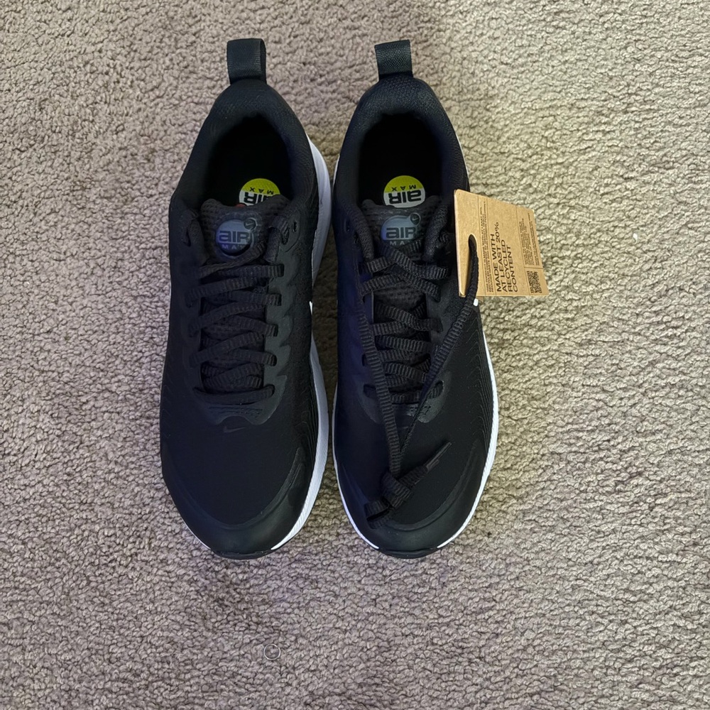 Nike Black Athletic Shoes